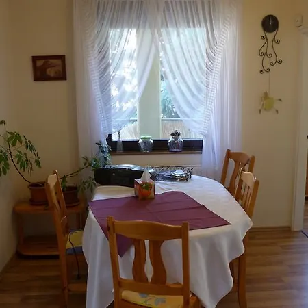 Vendeghaz * Mohács